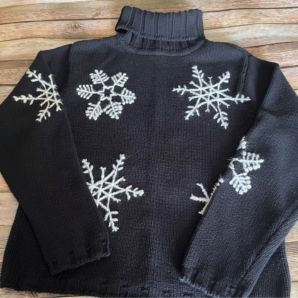 Hanna Andersson Black and White Snowflake Turtleneck Sweater